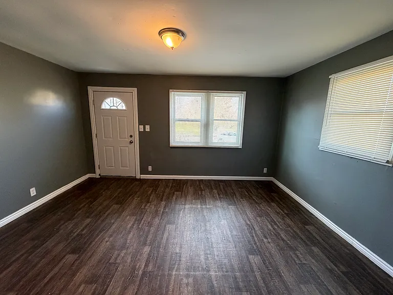 26089 Lehigh St — Photo 16
