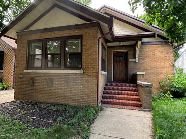 1418 Greenwood Ave, Rockford, IL 61107