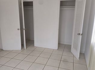 240 85th St #6, Miami Beach, FL 33141