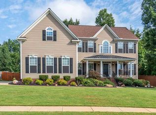 204 Amber Oaks Dr, Greer, SC 29651