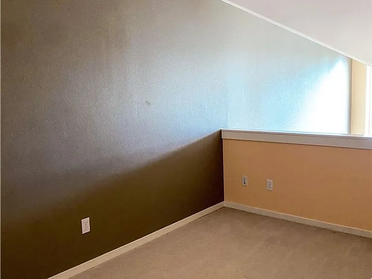 15235 NE 81st Way #103 — Photo 3