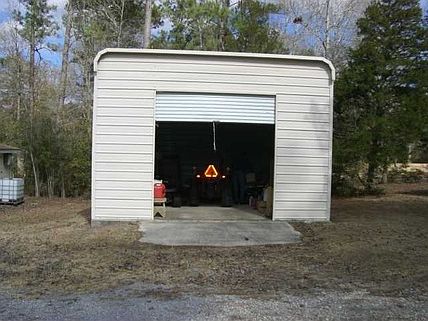 4th image of 59251 Evergreen Dr