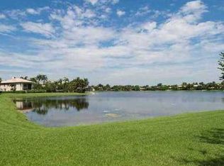 3003 E Lake Vista Cir, Davie, FL 33328