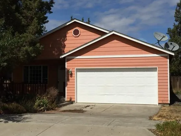 2614 NE Brian Ray Ct, Bend, OR 97701
