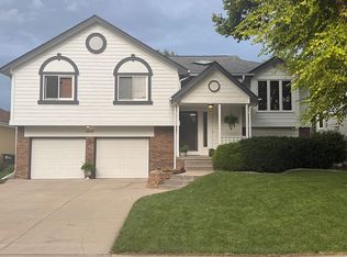 4207 S 148th St, Omaha, NE 68137