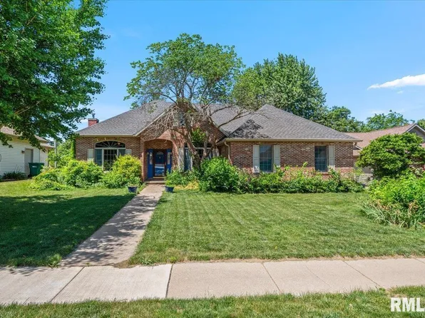 7605 Southport Ln, Springfield, IL 62711