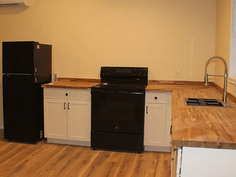 148 Golden Oaks Dr — Photo 5