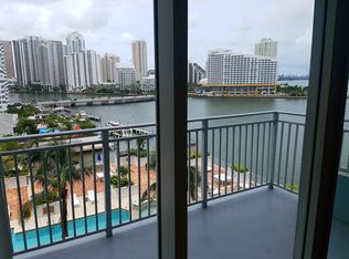 1120 S Bayshore Dr #3305, Miami, FL 33131