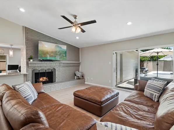 1206 Harness Ln, Richardson, TX 75081