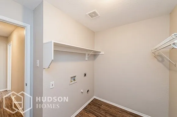 2649 Elderberry Ln — Photo 11