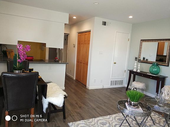 4th image of 1608 Marina Ct Unit B