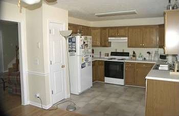 2nd image of 6229 Mount View Rd