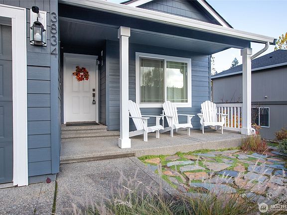2nd image of 3834 Starling Drive NW