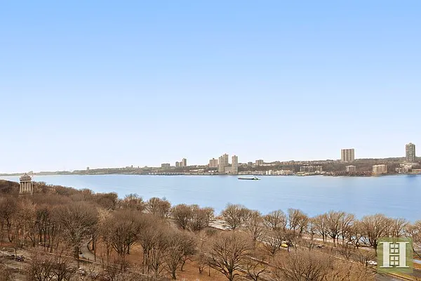 Sold by Halstead Real Estate | media 8