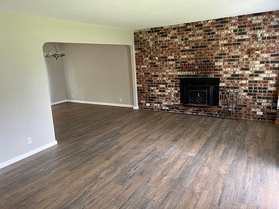 2nd image of 23000 32nd Ave W