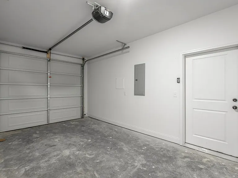 5535 Stream Ln — Photo 30