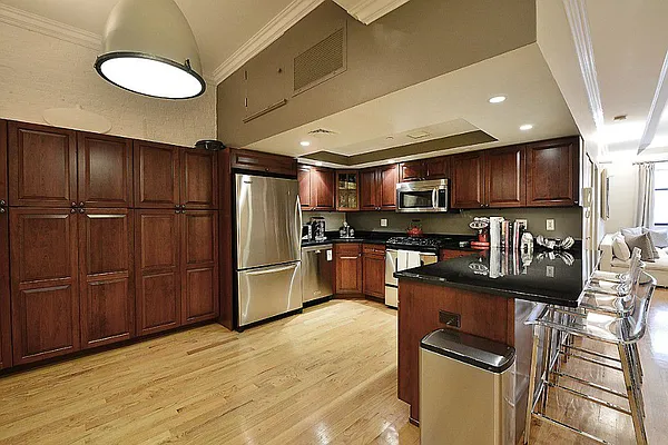 Sold by Global Realty Opportunities | media 3