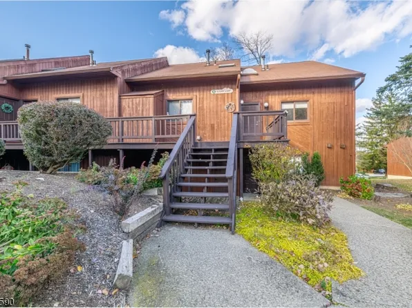 5 Sugar Loaf Ct Unit 7, Vernon, NJ 07462