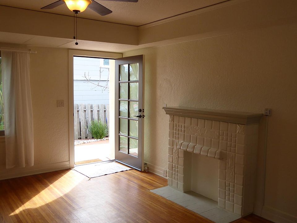 2nd image of 1232 31st St