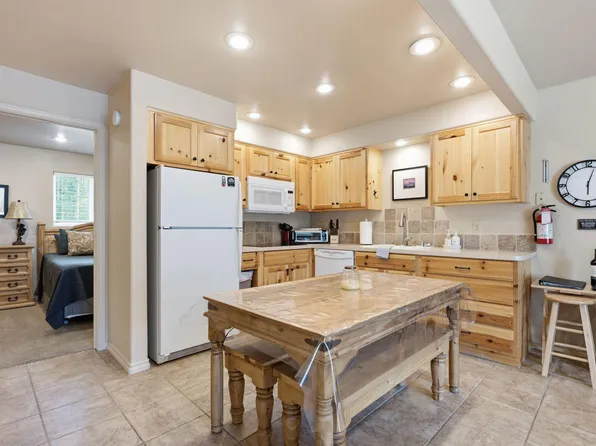 681 S Utah Trl #14-2B, Cedar City, UT 84721