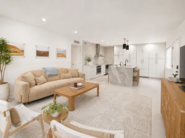 6805 E 2nd St, Scottsdale, AZ