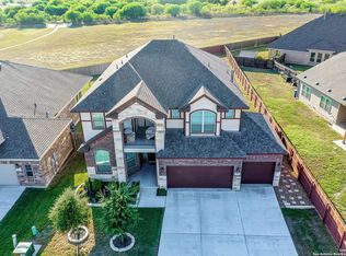950 Lone Cypress, New Braunfels, TX 78130