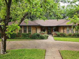 1305 Cliff Dr, Graham, TX 76450