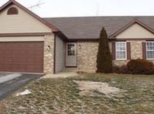 306 Bree Dr, Poplar Grove, IL 61065