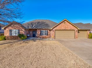 4908 Fairview Rd, Bartlesville, OK 74006