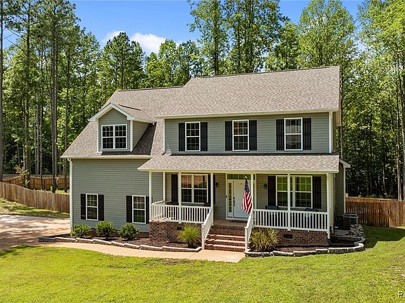 4th image of 8711 Thomas Jefferson Way