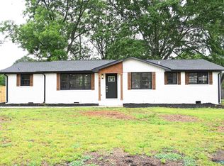 6103 Deramus Ave NW, Huntsville, AL 35806