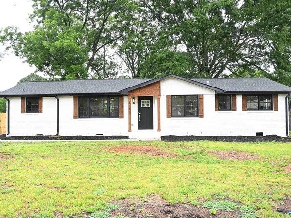 6103 Deramus Ave NW, Huntsville, AL 35806
