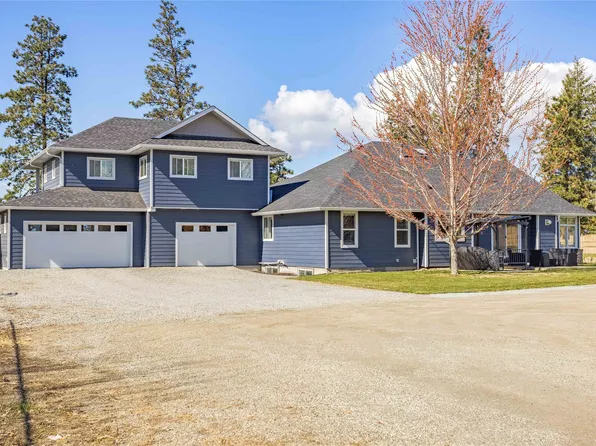 3350 Larkspur Ct, Kelowna, BC V1W 4S7