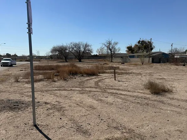 340 Escalante Dr, Socorro, TX 79927