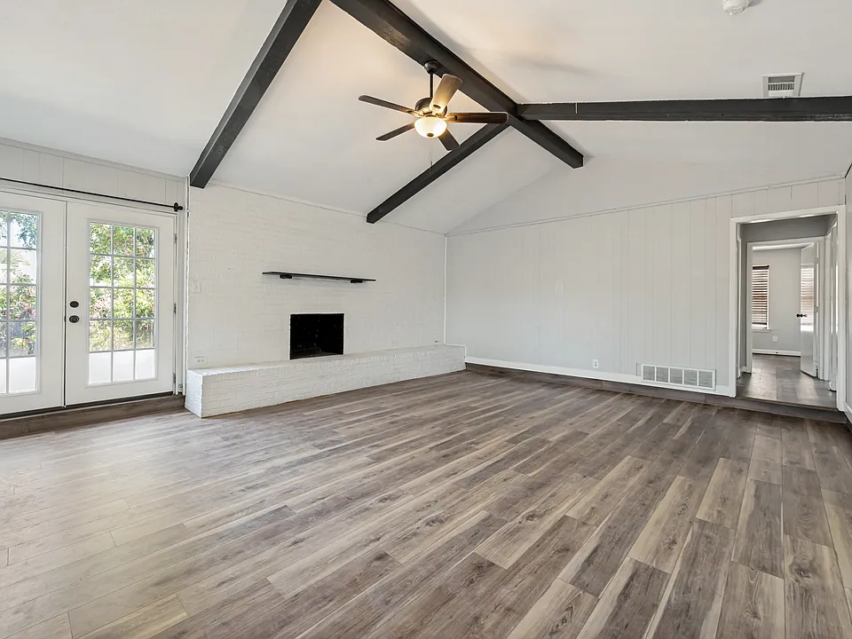 7501 Bermejo Rd