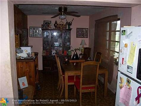 3rd image of 4330 NE 12th Ave