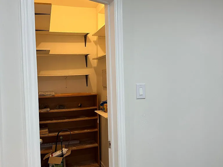 32 Slader Heights St #LOWER — Photo 7