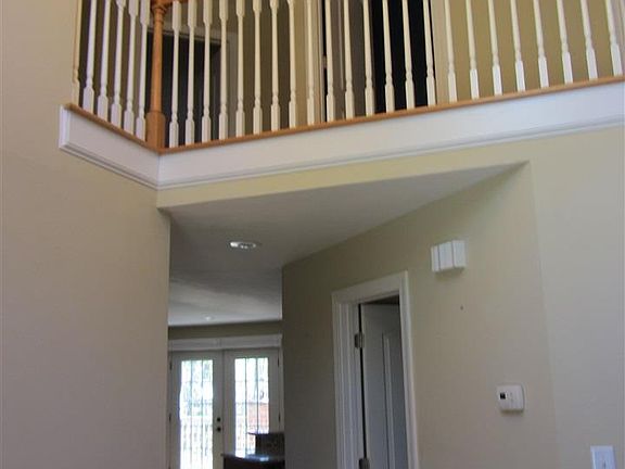 2nd image of 3622 Hollow Oak Ln