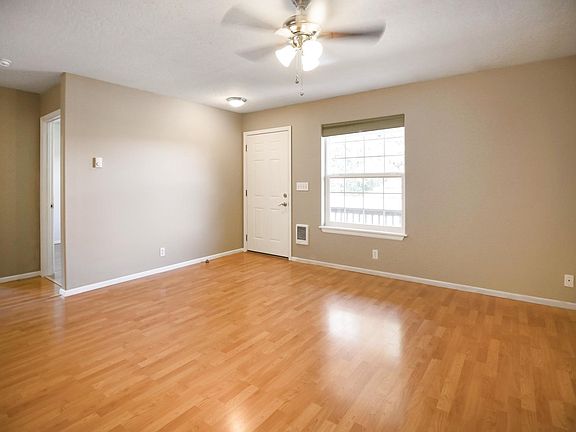 3rd image of 87936 8th St