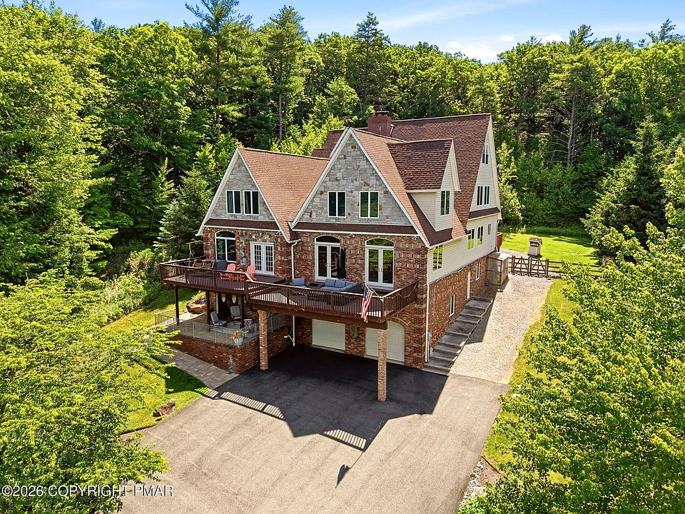 1st image of 235 Plantation Dr