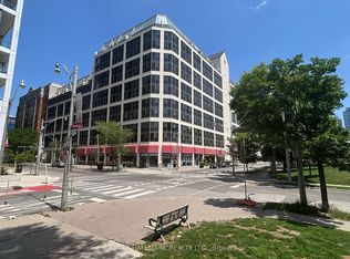 222 The Esplanade #827, Toronto, ON M5A 4M8