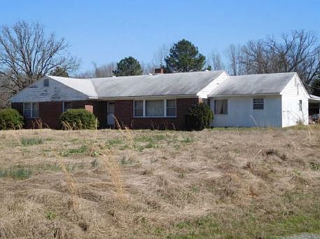 2nd image of 24115 Highway 365 S