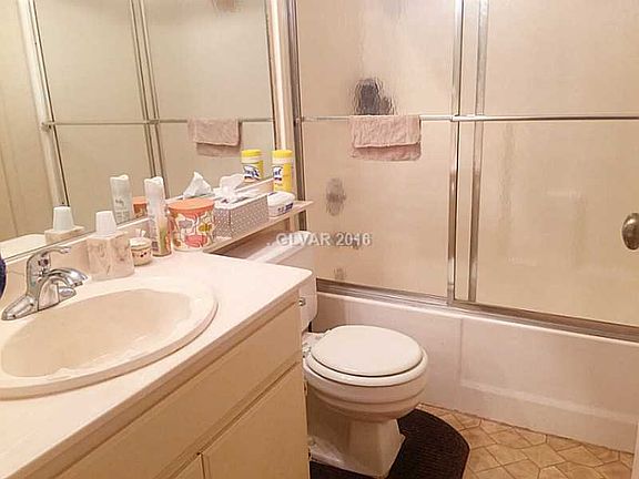 5th image of 3907 Tatiana St