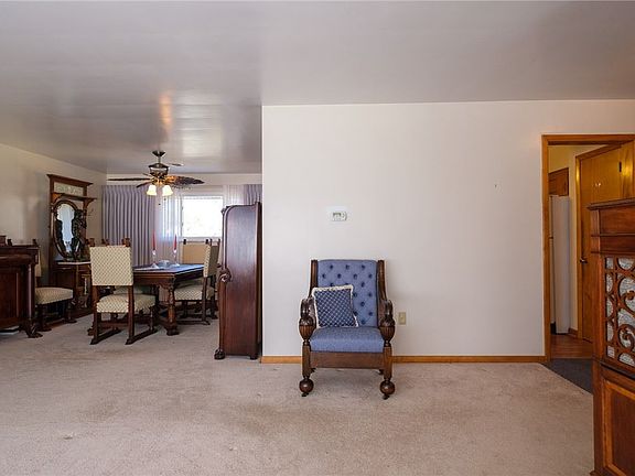 4th image of 1334 Woodcliffe Dr