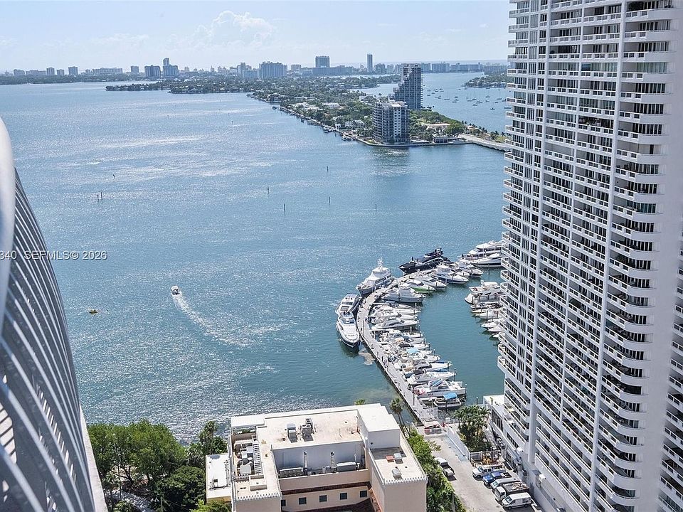 1st image of 1750 N Bayshore Dr APT 3106