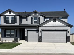 2915 N King Garden Way, Star, ID 83669