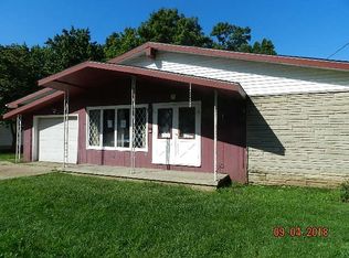 202 S Rowland Ave, Leesburg, IN 46538