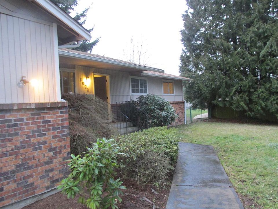 1st image of 10201 255th St E #1400