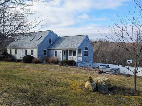 10 Sawmill Cir, Charlton, MA 01507