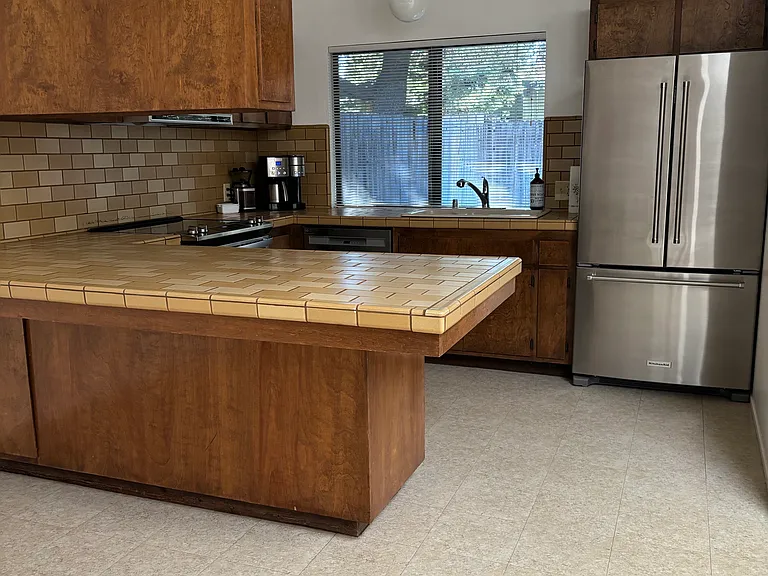 8750 Kelsey Dr #8750 — Photo 4